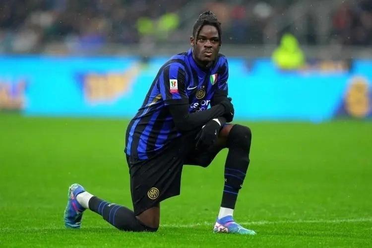 很难给到年, 他在很多公, UMAA 很难给到年, 他在很多公, UMAA